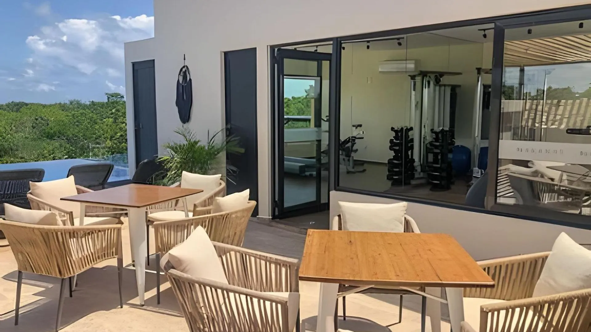 Villa Loft increíble king size Alberca infinita,Gym en medio de la selva Tulum 0*,