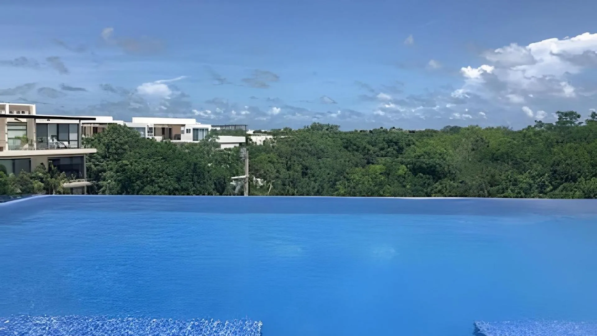 Villa Loft increíble king size Alberca infinita,Gym en medio de la selva Tulum Сasa de vacaciones
