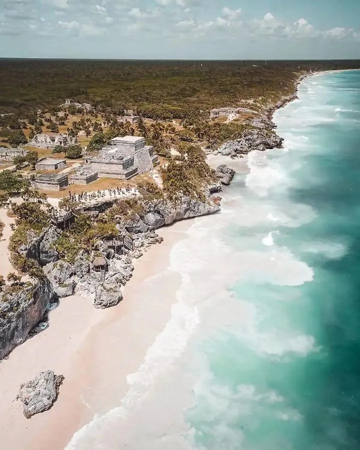 Suit Next To The Common Top Roof Exclusive Building Kingsize Bed 2 Super Pools, Gym, Grill Tulum